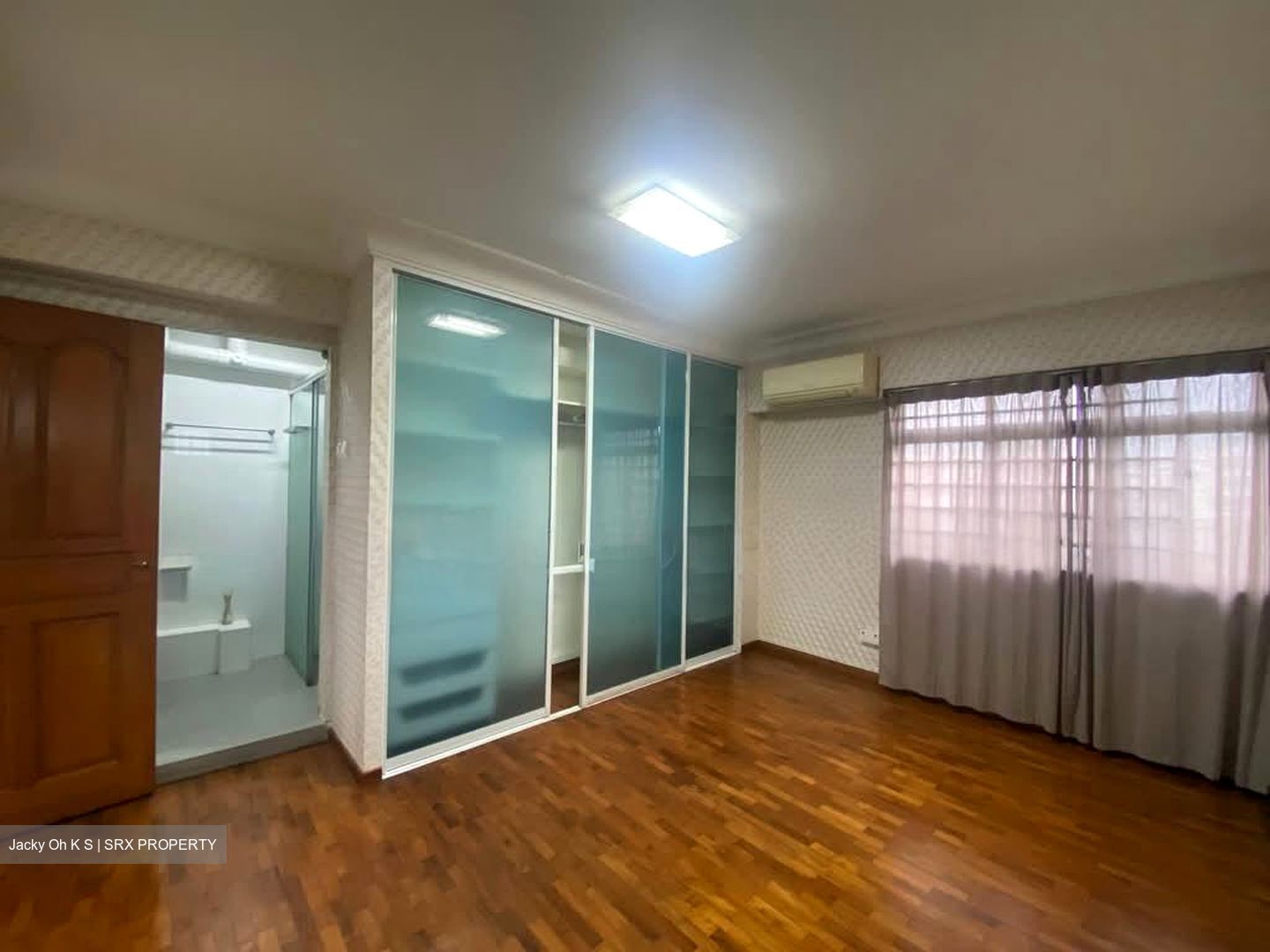 Blk 578 Hougang Avenue 4 (Hougang), HDB Executive #545092631